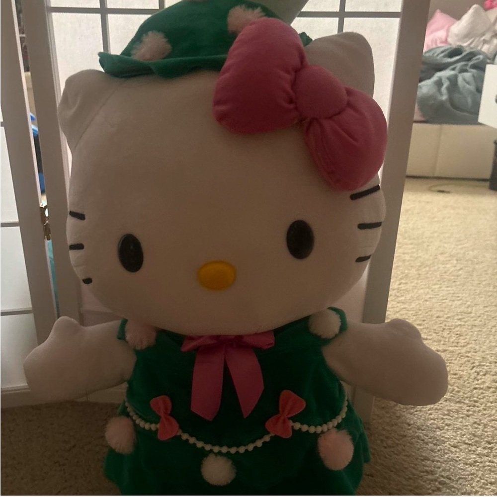 Hello Kitty christmas decoration